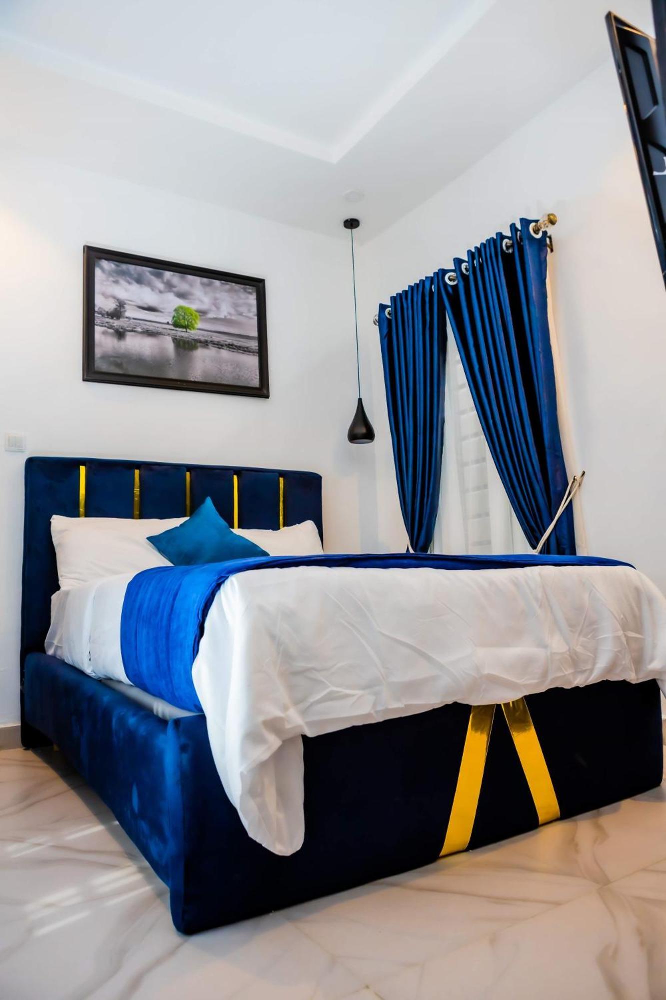 El Elyon Hotel And Suites 라고스 외부 사진